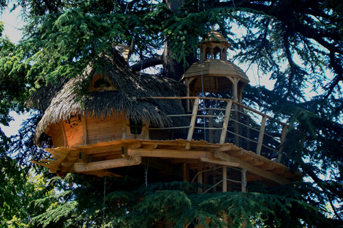 Dormir dans la cabane des énigmes