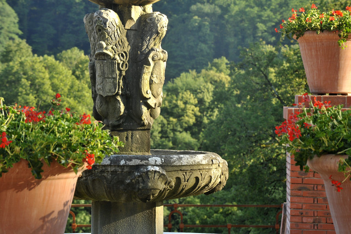 jardin-chateau-italienne-cabane